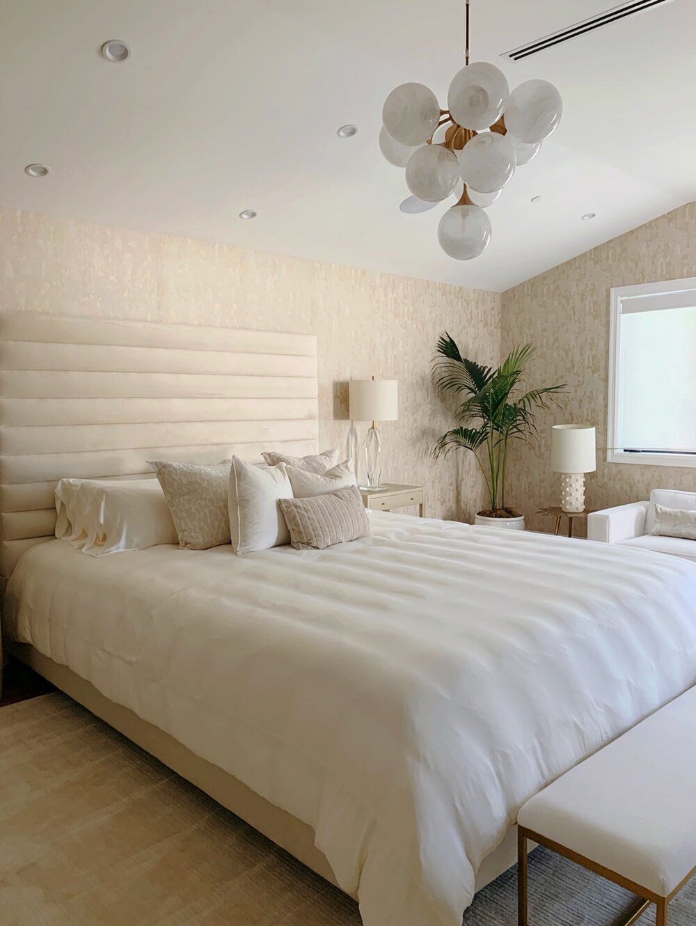 Minimalistisches Schlafzimmer