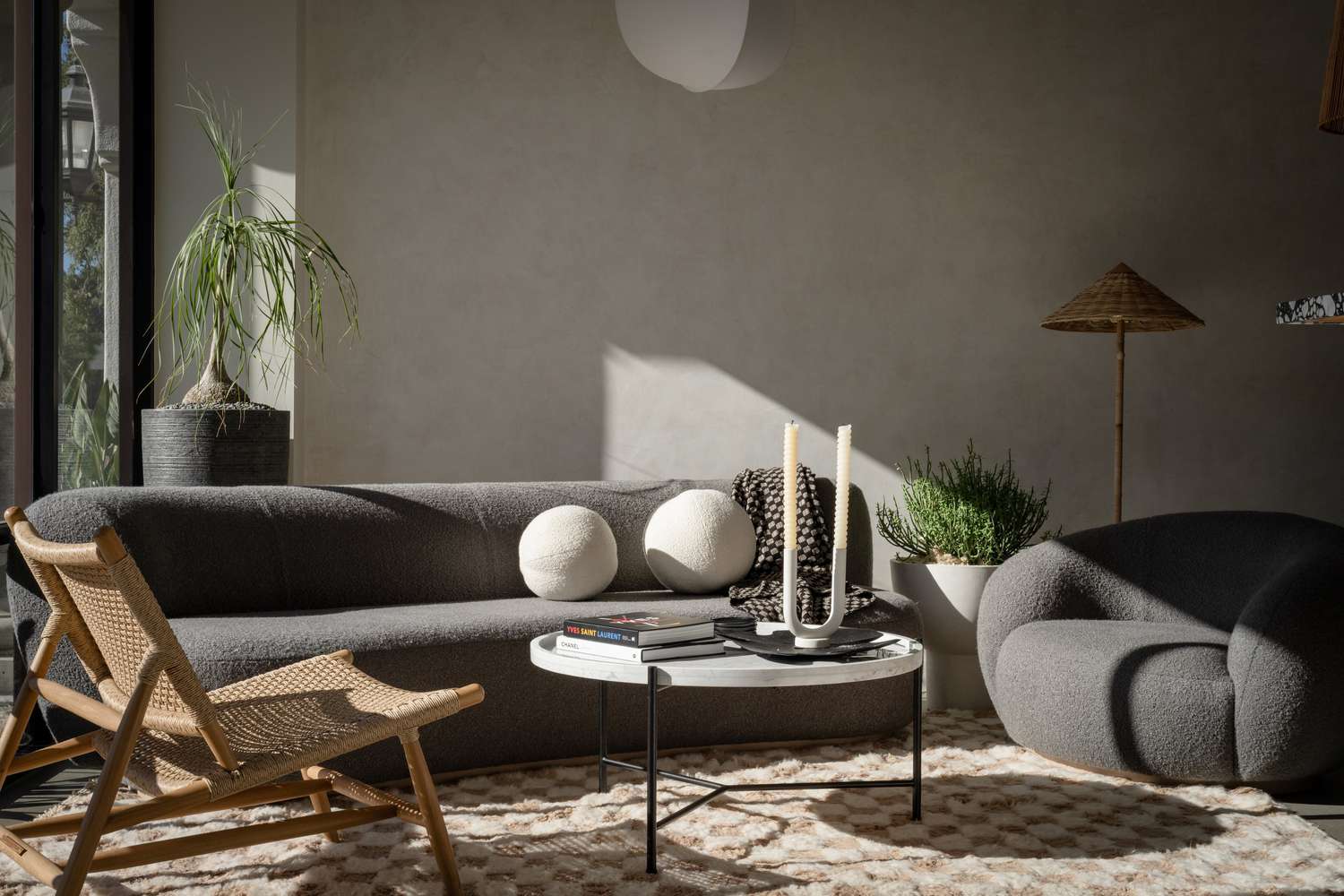 graue moderne Couch