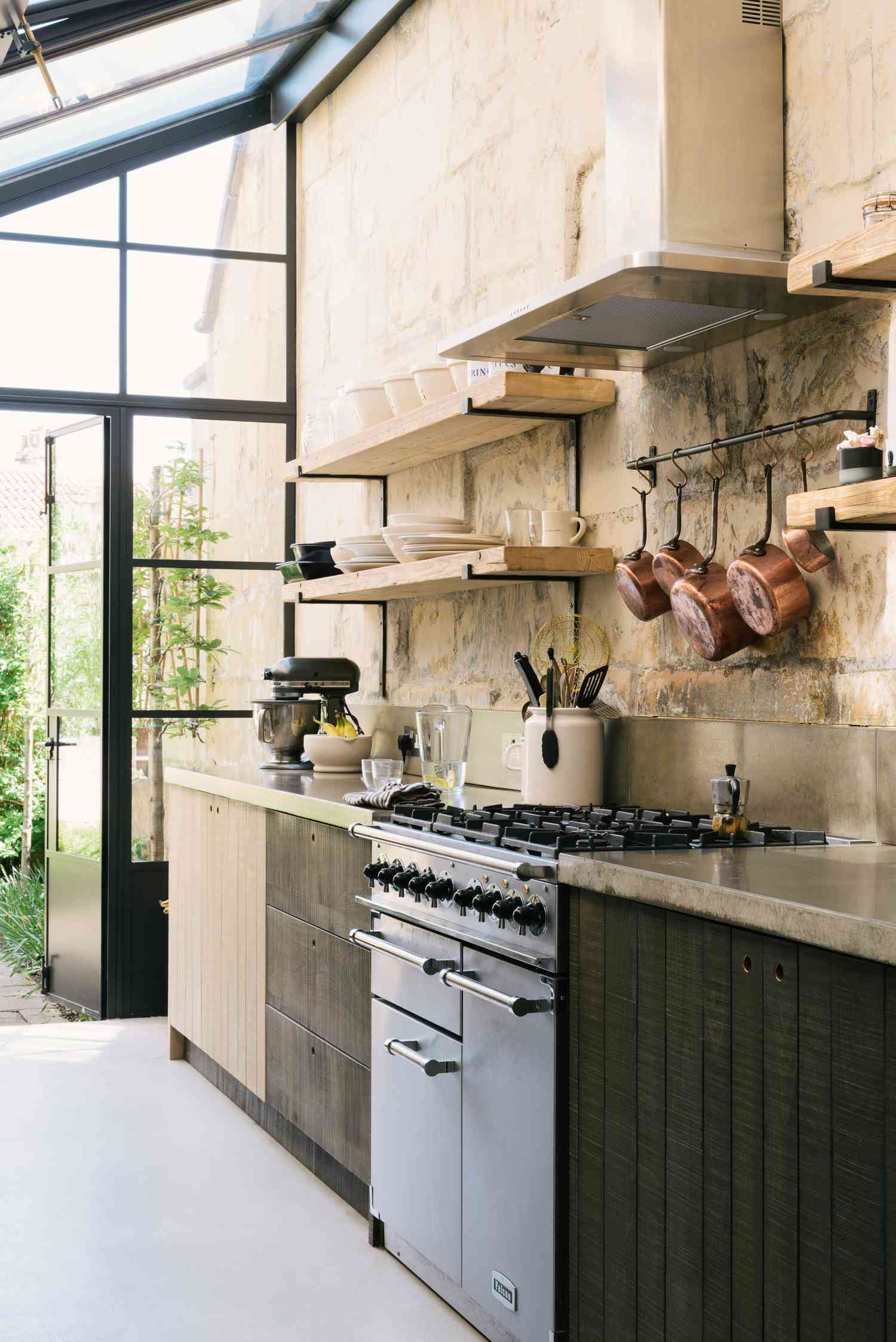 glass vaulted kitchen ceiling