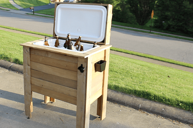 Picture of a wooden cooler holder