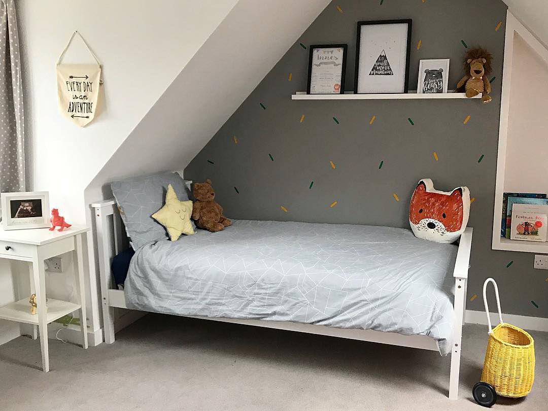 low ceiling in kids room