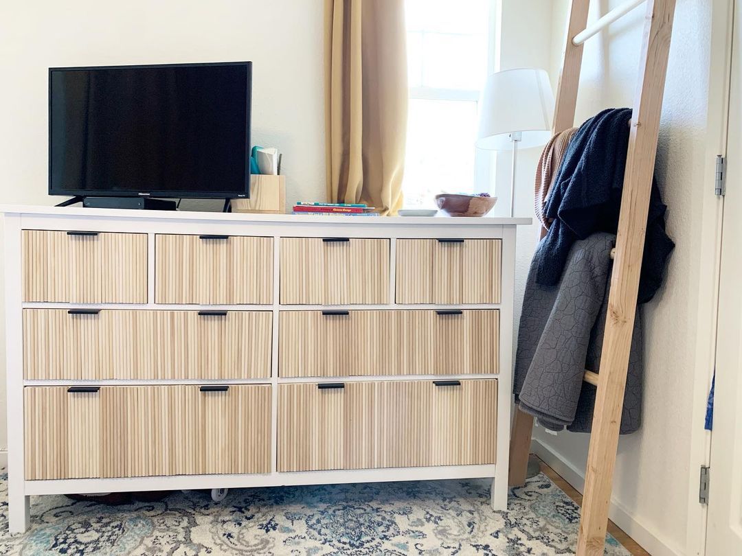 geriffelter Hemnes Kommode Hack