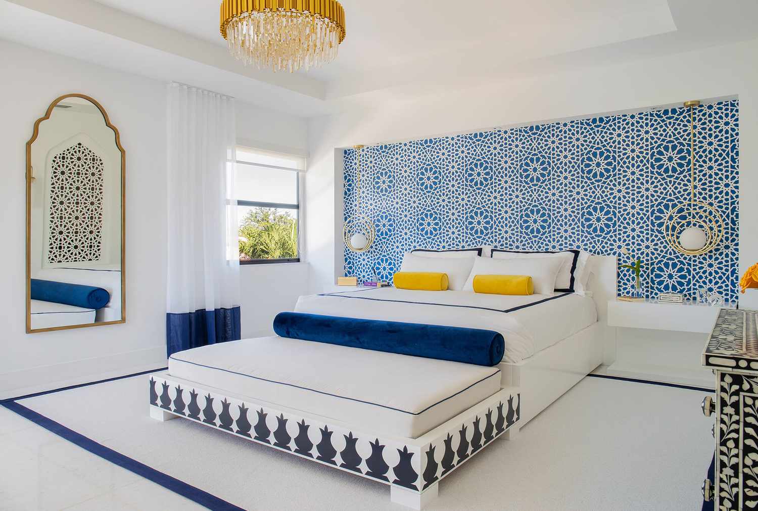 maximalist moroccan bedroom ideas