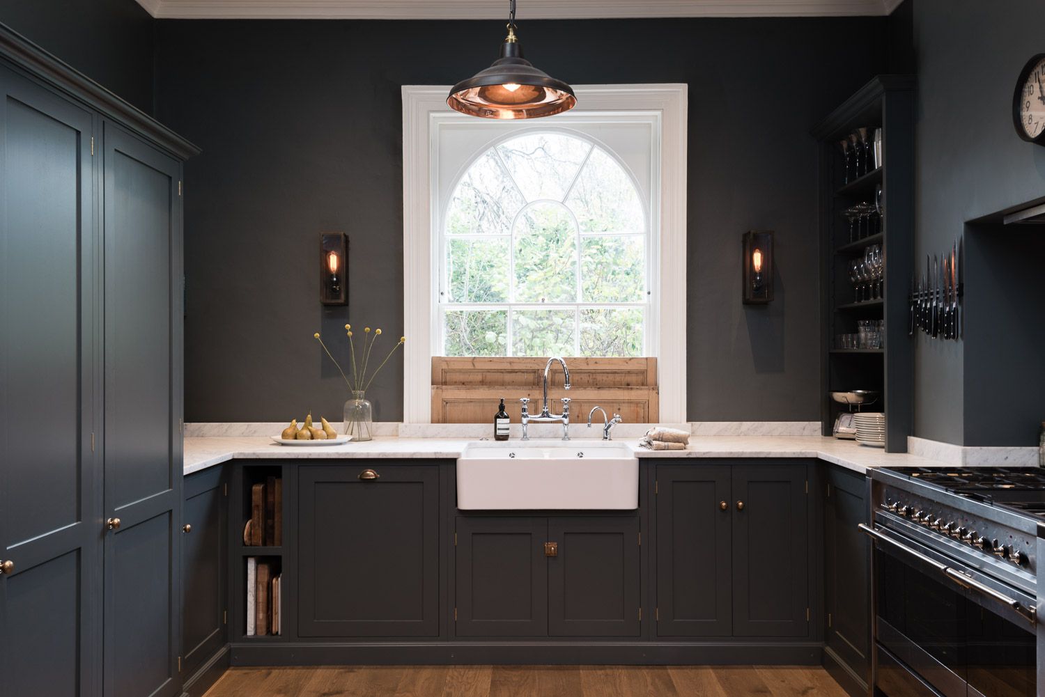 gray kitchen