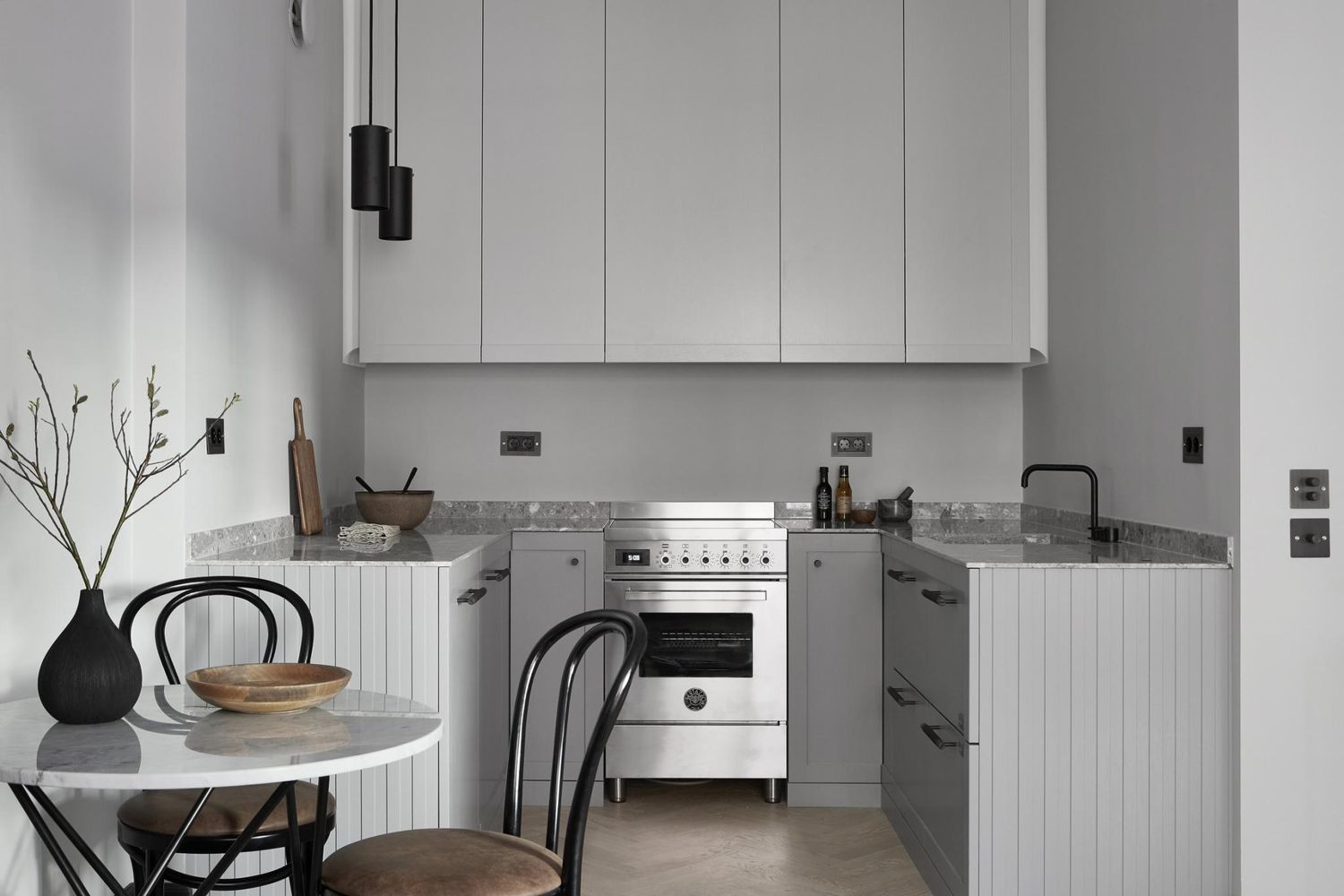 gray kitchen