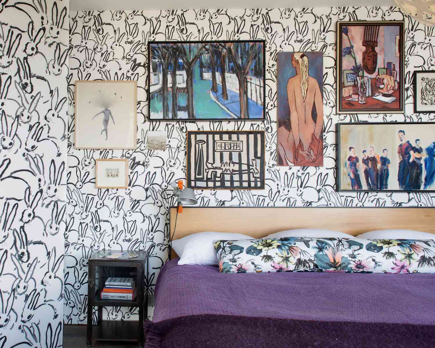 maximalist bedroom wall decor ideas