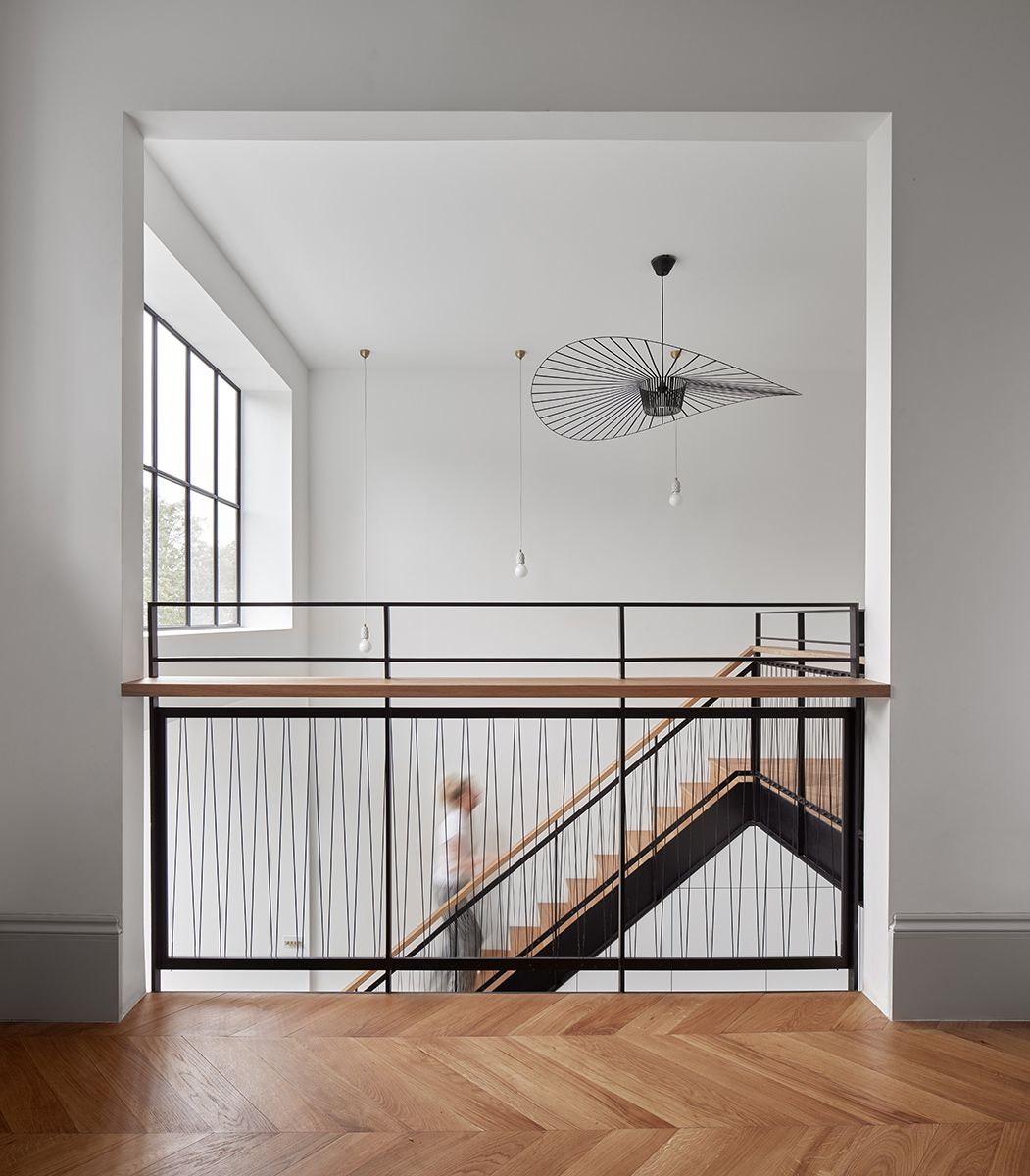 tension rod stair railing