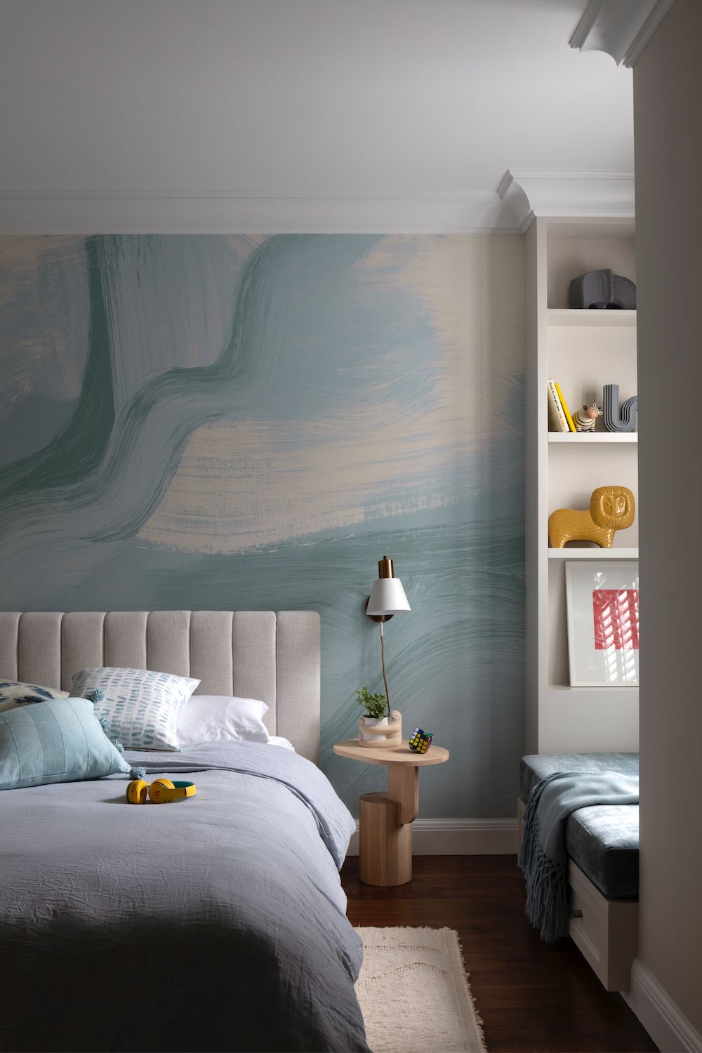 bedroom accent wall