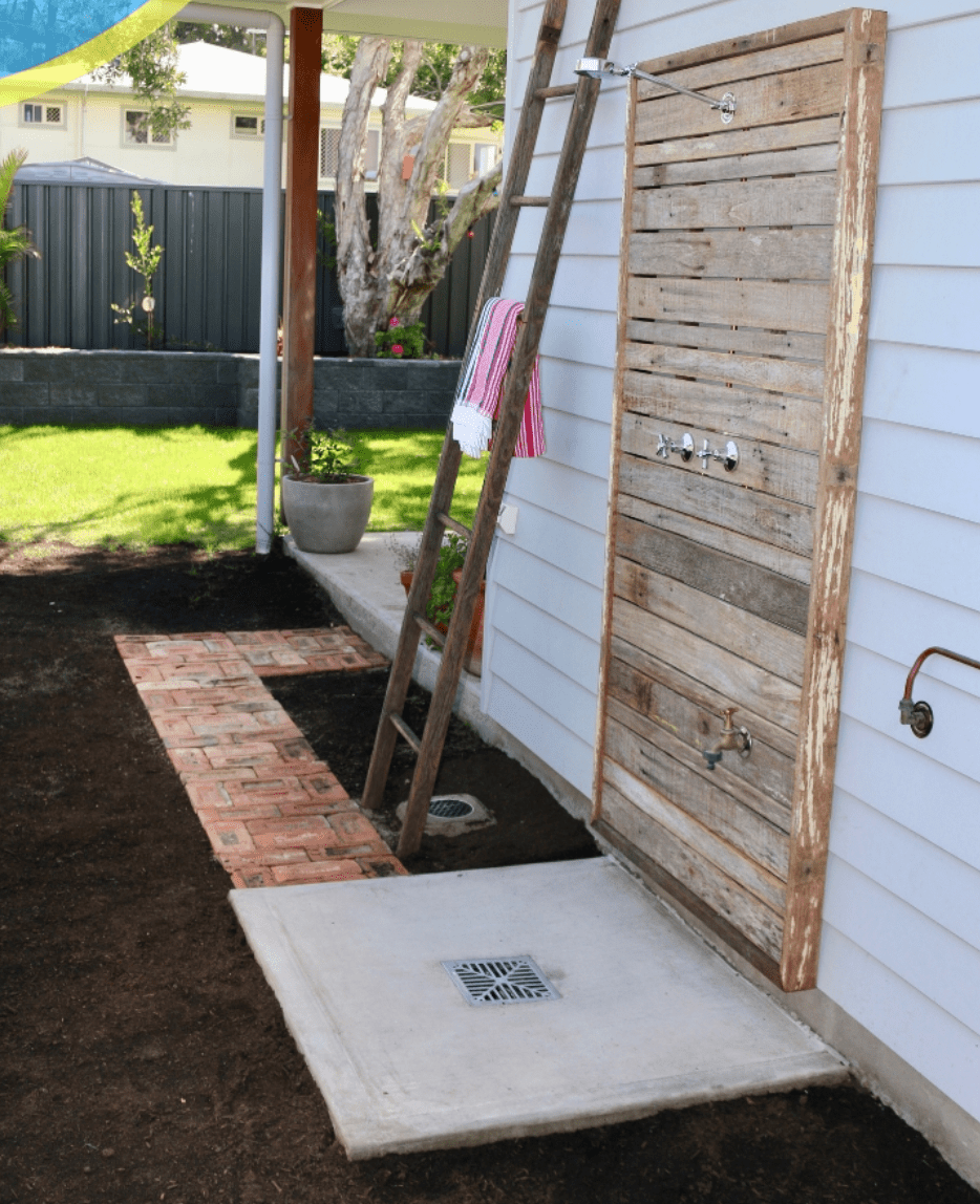 diy outdoor shower