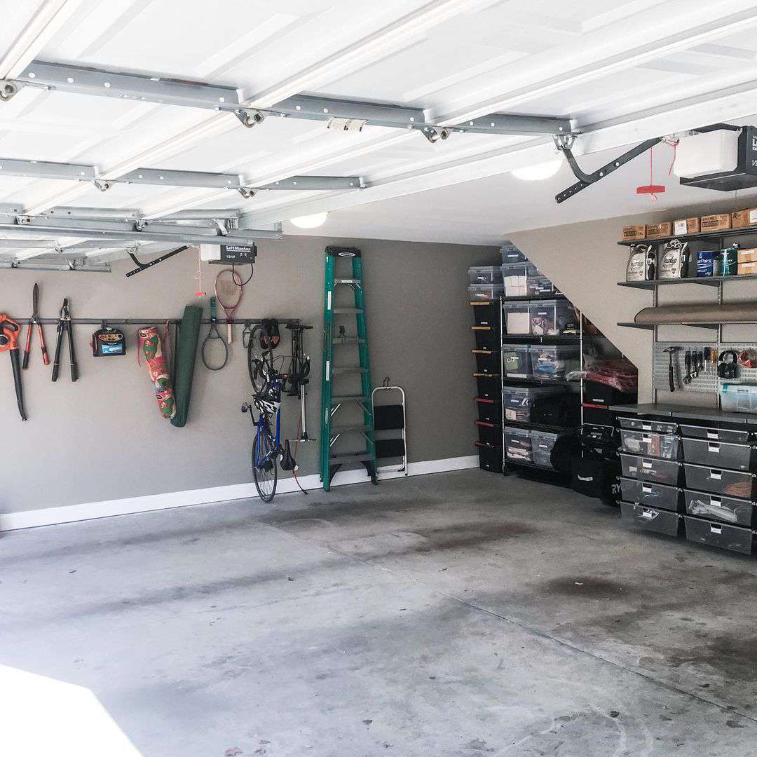 Ideen zur Garage -Wand Finish