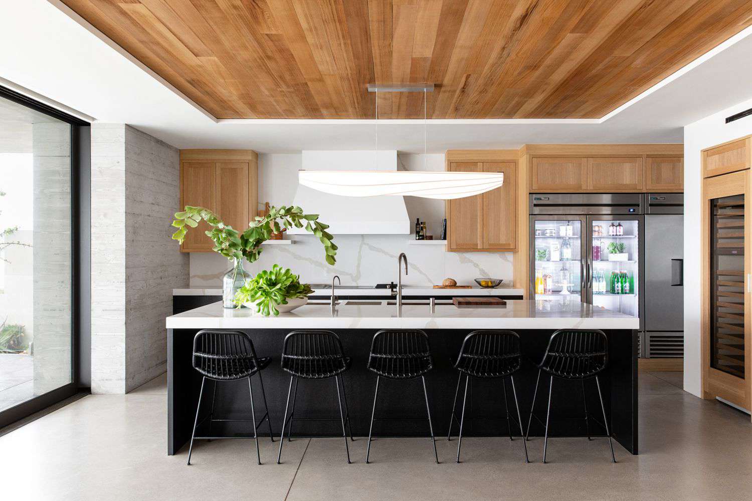 contemporary pendant light for kitchen island