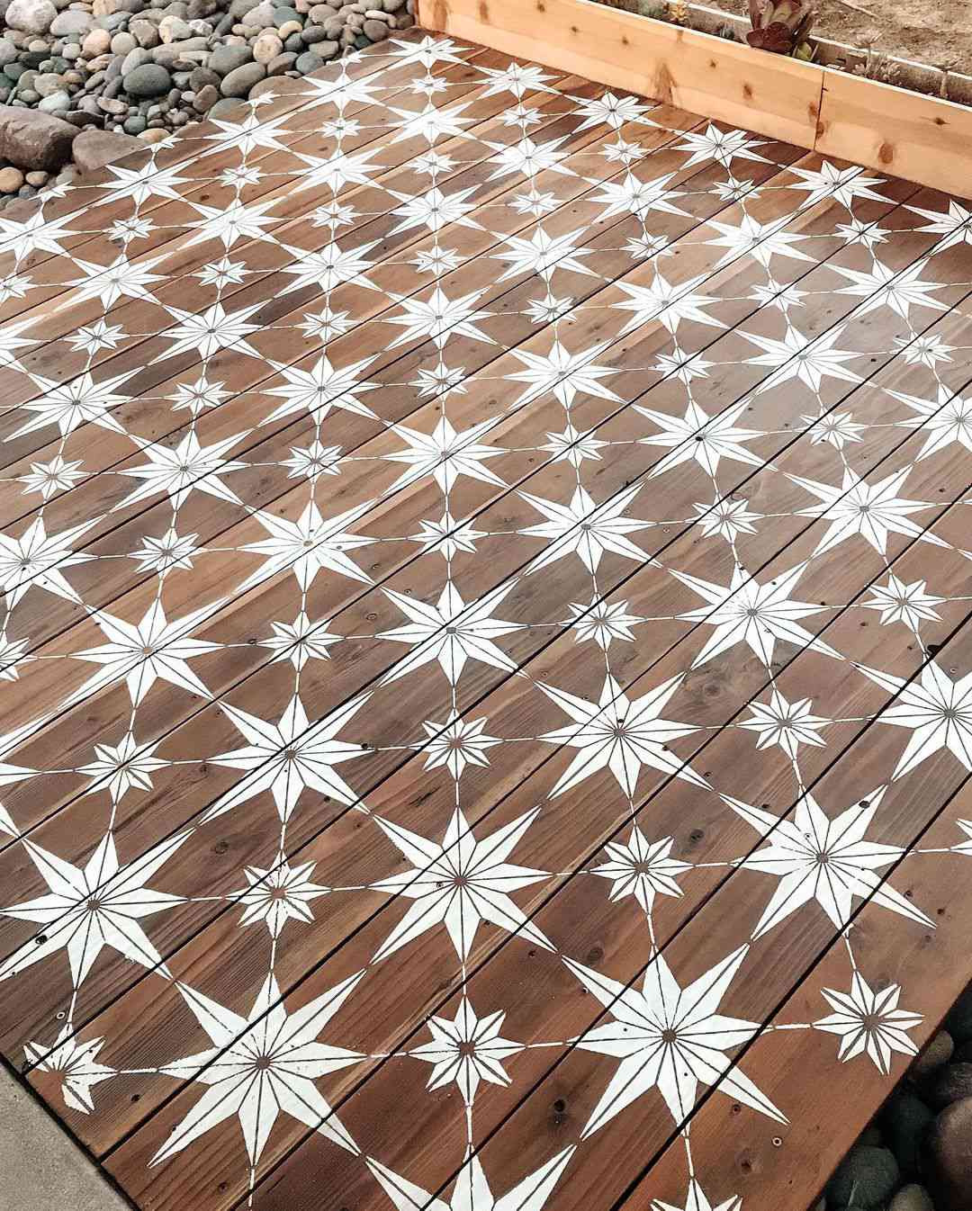 painted stencil patio