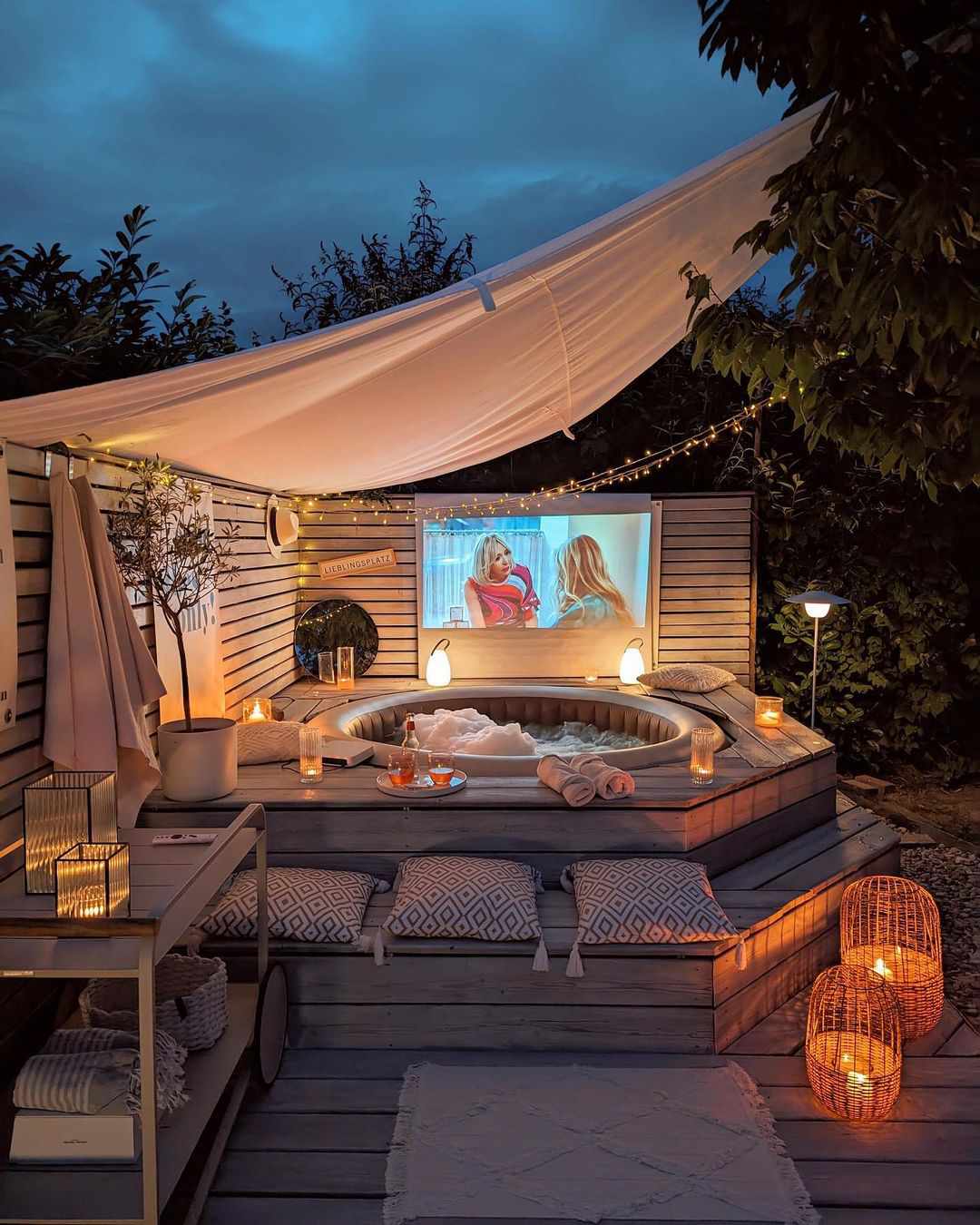 outdoor movie